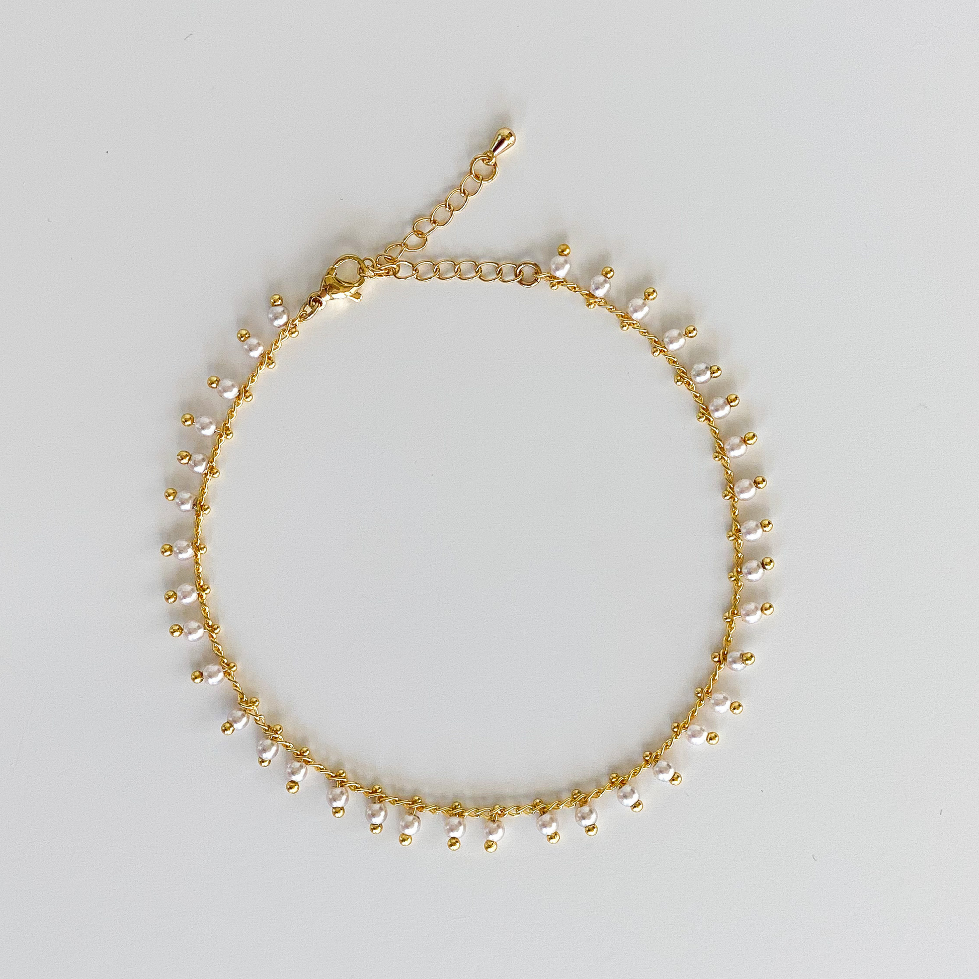Gold and pearl anklet with chain extender