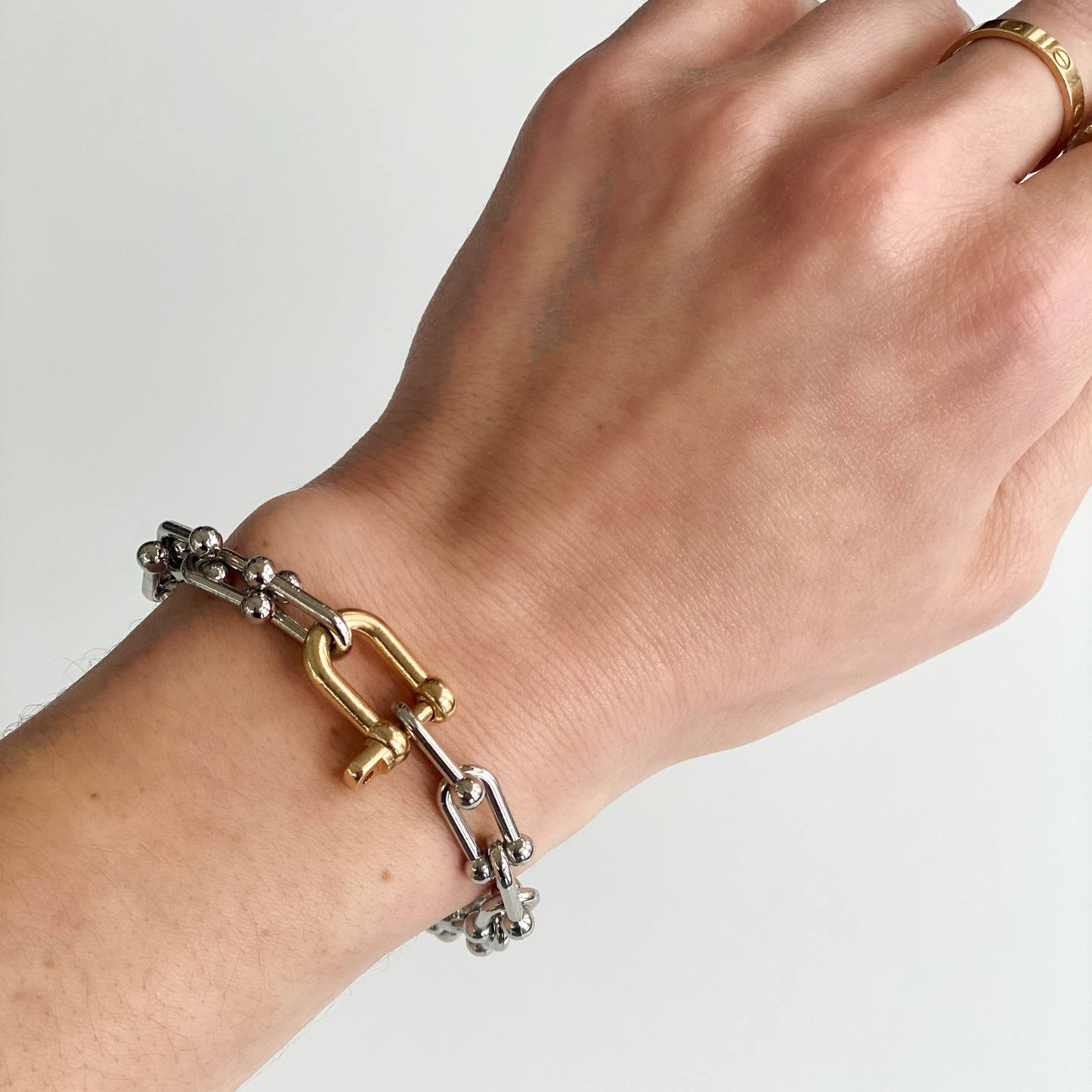 two-tone u link chain bracelet