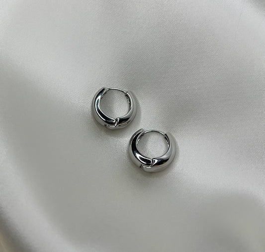 16mm waterproof silver hoop earrings. waterproof hoops. silver hoops